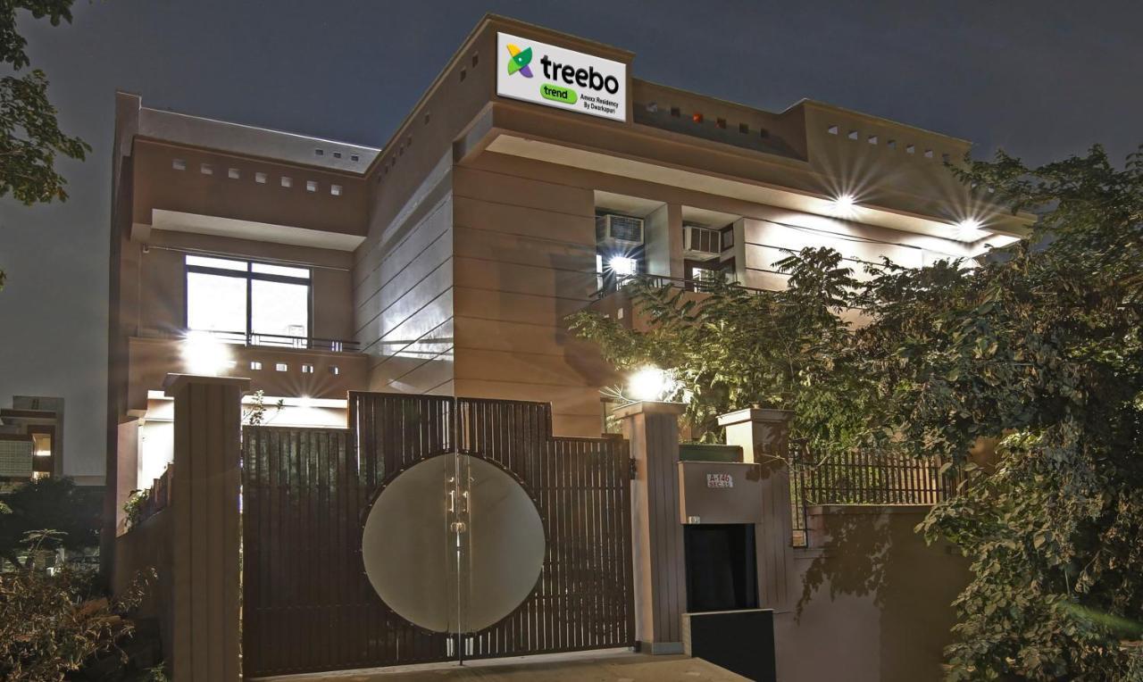Treebo Trend Amexx Golf Course Road Hotell Gurgaon Exteriör bild