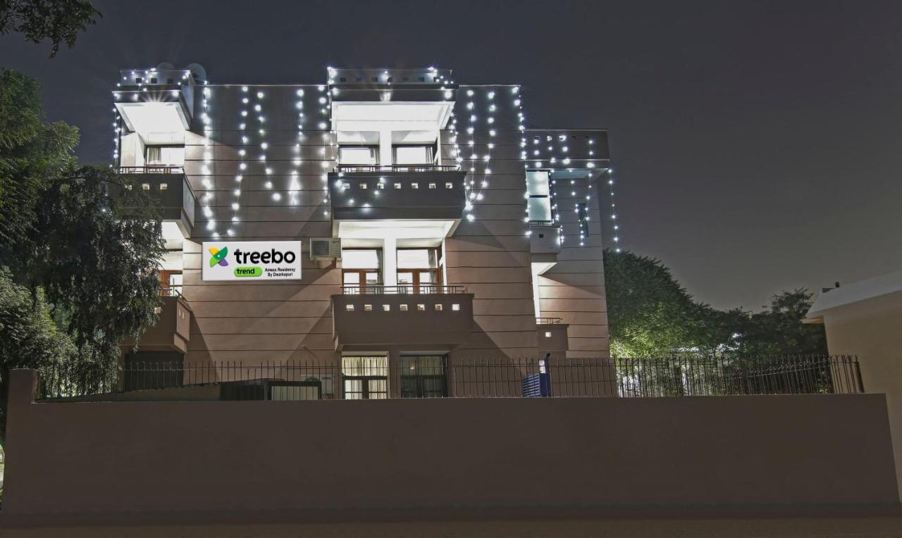 Treebo Trend Amexx Golf Course Road Hotell Gurgaon Exteriör bild
